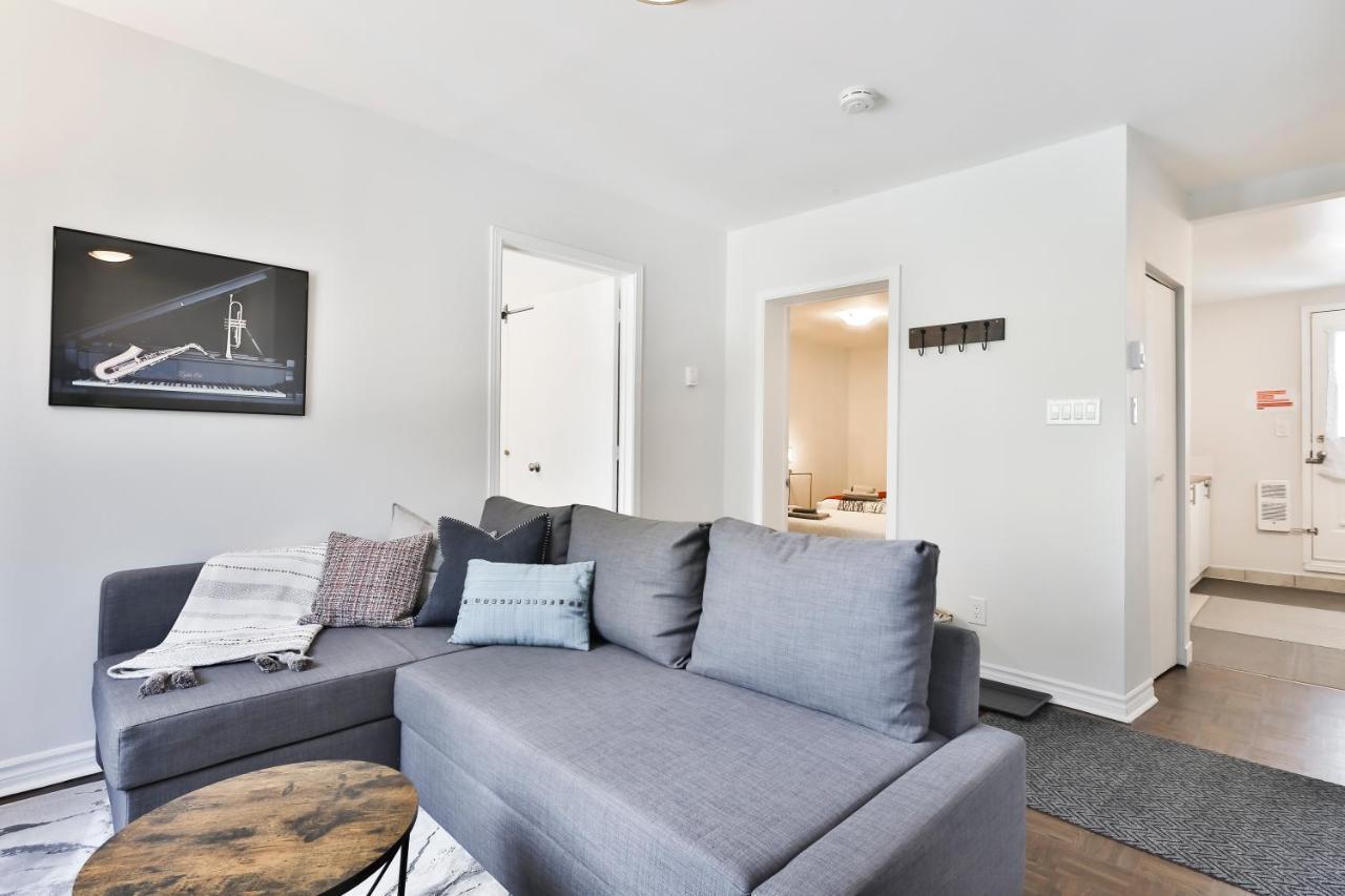 Free Parking And Location Apartamento Montreal