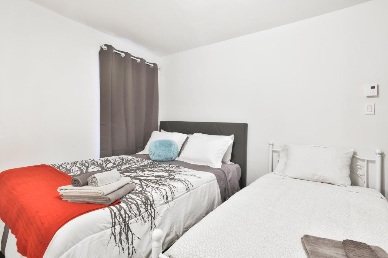 Free Parking And Location Apartamento Montreal