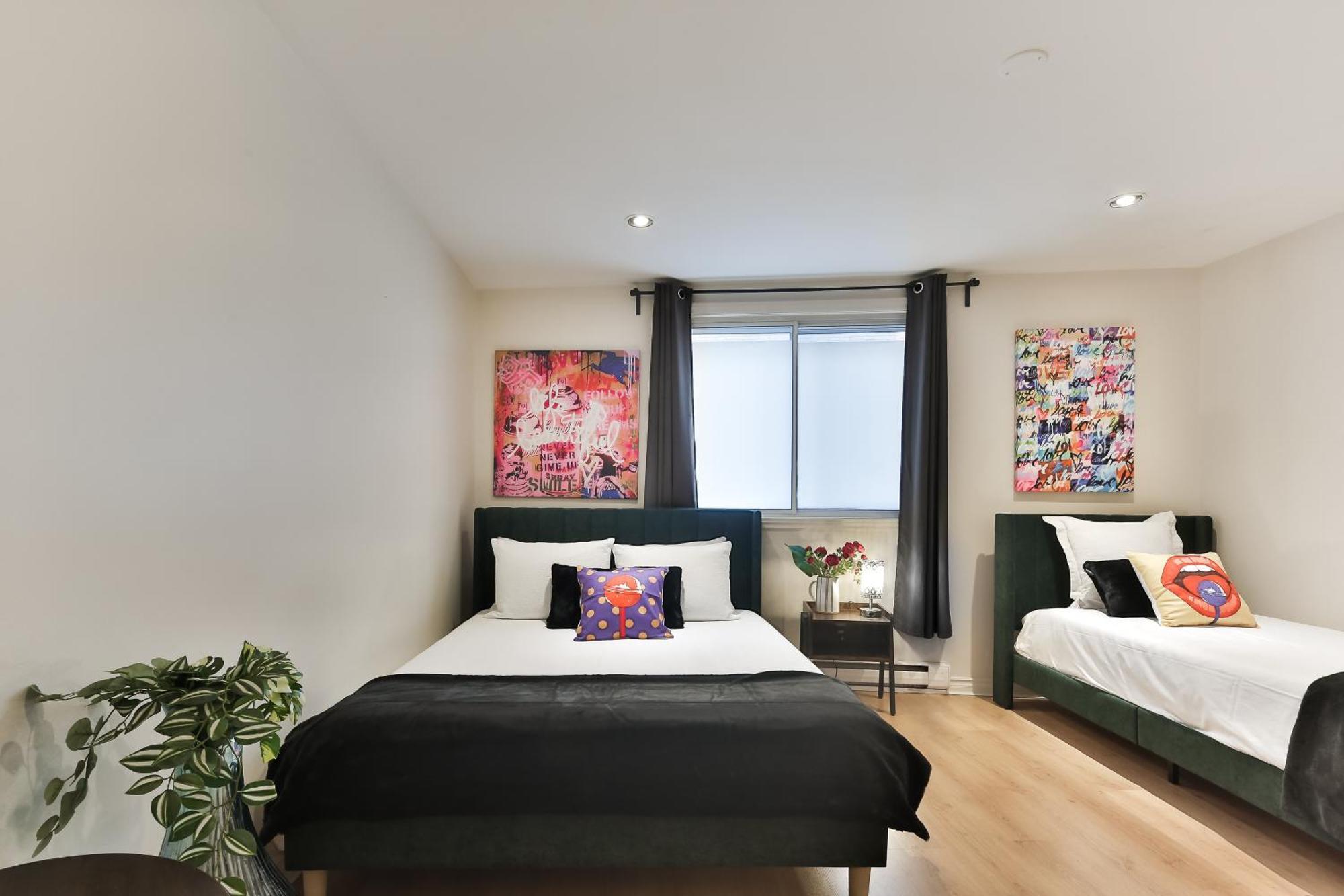 Free Parking And Location Apartamento Montreal