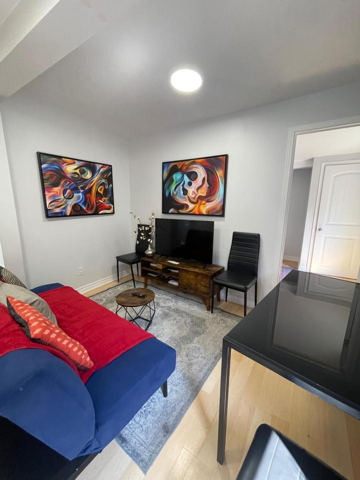 Free Parking - Full - 5 Min Walk To Metro - Location *